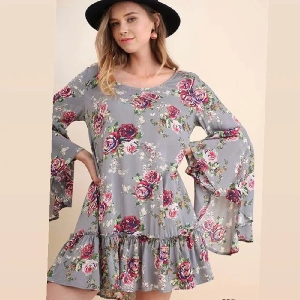 Umgee Grey Floral Mini Dress Sz Small Bell Sleeve